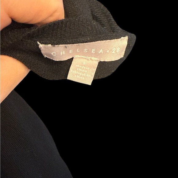 Chelsea28 Gray Relaxed Blouse Top - Picture 5 of 5